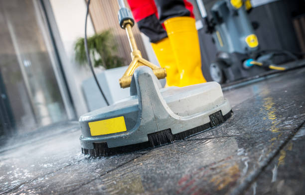 Best Garage Pressure Washing  in Lawrenceburg, KY