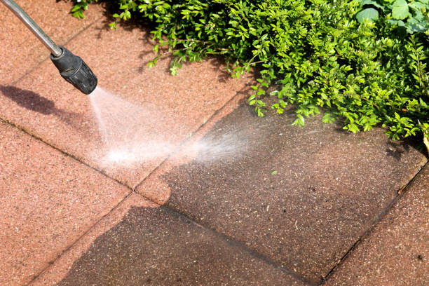 Best Concrete Pressure Washing  in Lawrenceburg, KY